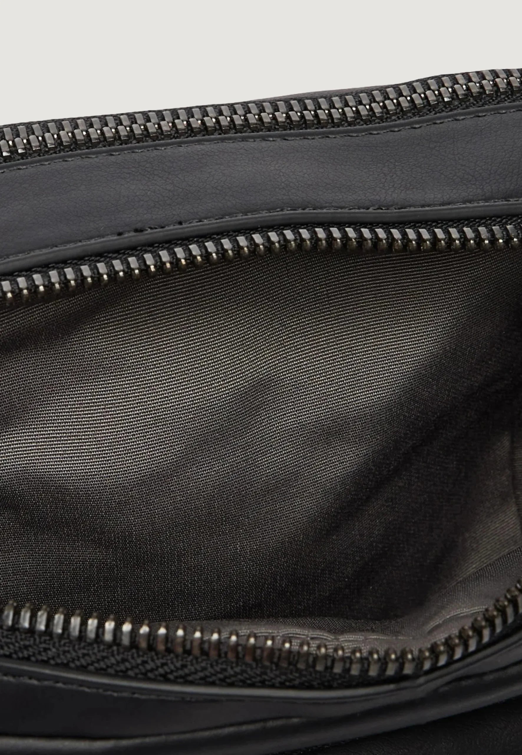CALVIN KLEIN Tracolla Bold Pocket Reporter LV04D3368G Uomo